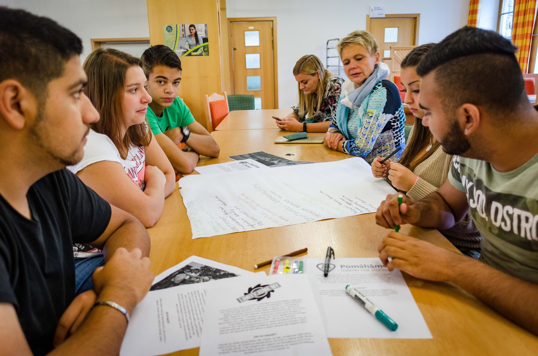 Studenti při workshopu